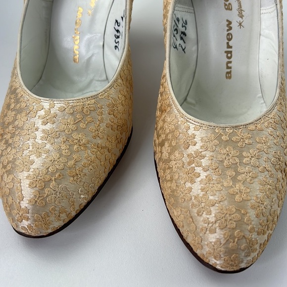 Vintage Andrew Geller cream embossed pumps  shoes - Picture 11 of 11